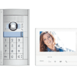 BTICINO 365911 Flex"ONE Video-Set mit Türstation SFERA inkl. Codelock + CLASSE300 X13E  Verpackungseinheit:1ST