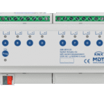 MDT AMI-0816.03 Schaltaktor 8-fach, 8TE, REG, 16/20 A, 2 30 V AC, C-Last mit Strommessung, 200 µF  Verpackungseinheit:1ST