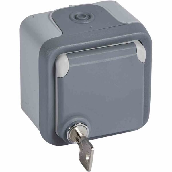 LEGRAND 069734 Steckdose, 1f, grau, matt, Aufputz, mit erhöhtem Berührungsschutz, horizontal/vertikal, mit Klappdeckel, IP44, Komplettgehäuse