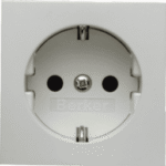 BERKER 47231909 Steckdose SCHUKO mit erhöhtem Berührungs schutz S.1/B.3/B.7 polarweiß matt  Verpackungseinheit:1ST