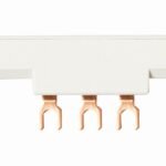 BE590554-- Verschienung für 5xBE5+Hilfskontakt 54mm Gabel 63A<br><u>Verkaufseinheit: 1Stk</u>