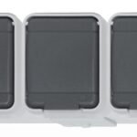 EL445809-- AP IP44 3-fach Steckdose waagrecht, Steckklemme, basaltgrau<br><u>Verkaufseinheit: 1Stk</u>