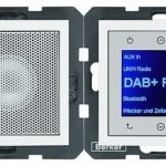 EV29808989 UP Radio Touch mit Lautsprecher, polarweiß glänzend<br><u>Verkaufseinheit: 1Stk</u>