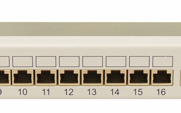 HSERG246GP Patchpanel 19" 24xRJ45 geschirmt Cat.6, 1HE, RAL7035<br><u>Verkaufseinheit: 1Stk</u>