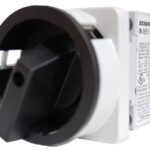 IN8E1335-- Hauptschalter 3-polig, Fronteinbau 4-Lochbef. 40A, 16kW<br><u>Verkaufseinheit: 1Stk</u>