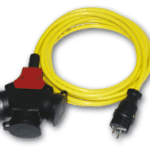 PC ELECTRIC 980905315581-P Schuko Verlängerung 5m N07V3V3  3x1,5° Gummi-Stecker --> 3-fach Hängekupplung  Verpackungseinheit:1ST