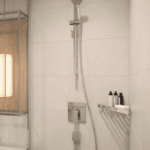 HANSGROHE 26455000 hansgrohe FixFit Wandanschluss Square mit Rückflussverhinderer, Chrom 26455XXX Verpackungseinheit:1ST