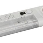 IU008530-A Schrankleuchte IP20 mit Magnetbefestigung + Steckdose, 4W<br><u>Verkaufseinheit: 1Stk</u>