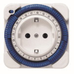 THEBEN 0260030 Analoge Steckdosenschaltuhr Tagesprogramm, 96 Schaltsegmente TIMER 26 Verpackungseinheit:1ST