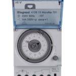LEGRAND 412812 MicroRex T31F, analoge Tageszeitschaltuh r ohne Gangreserve, 230V 50Hz,1Kanal,3TE  Verpackungseinheit:1ST