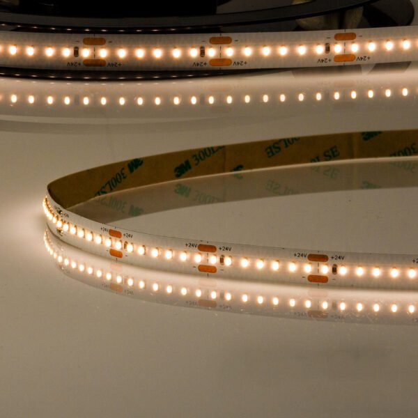 ISOLED 114716 LED CRI927 Linear8 Flexband, 24V DC, 8W, IP20, 2700K, 5m Rolle, 210 LED/m