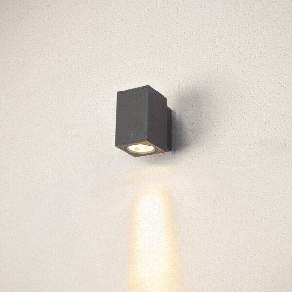 LI1003417- ENOLA M SQ 10W 3000/4000K 230V LED IP65 anthrazit<br><u>Verkaufseinheit: 1Stk</u>